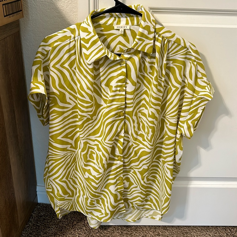 green zebra blouse